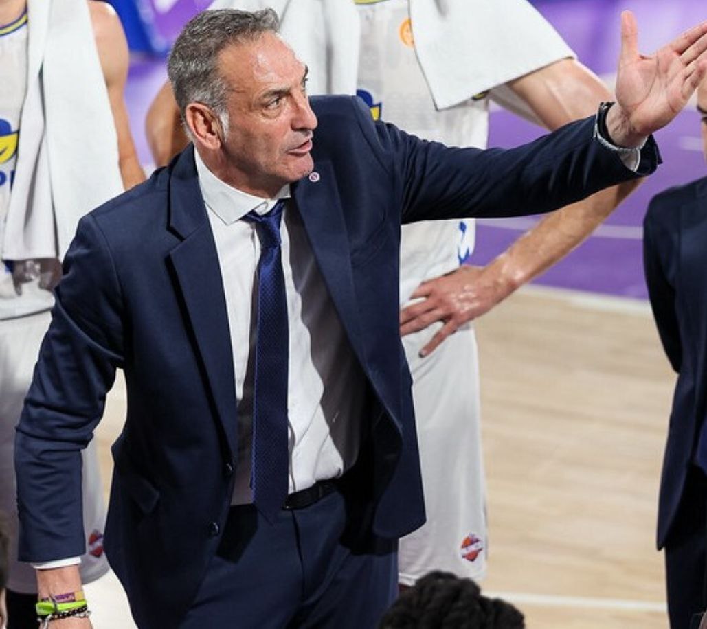 Luis Guil en la cancha